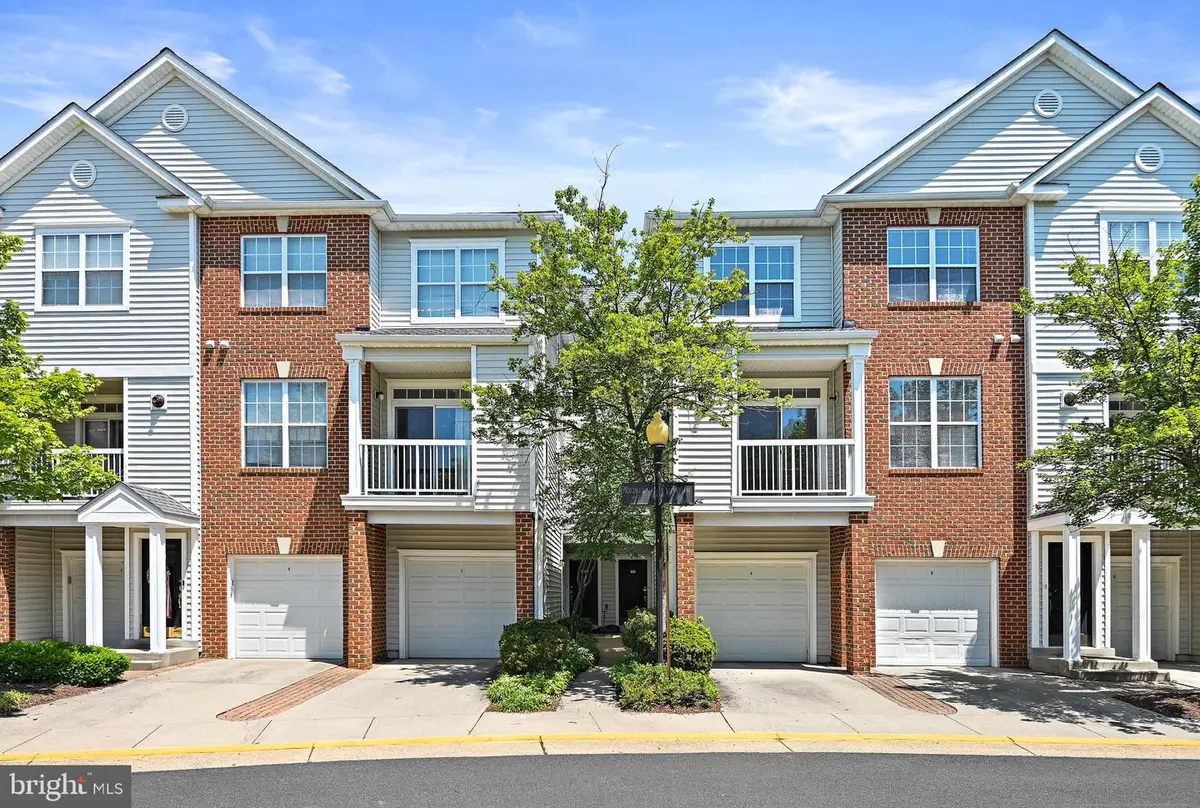13116 Marcey Creek Rd #13116, Herndon, VA 20171 - Image #1