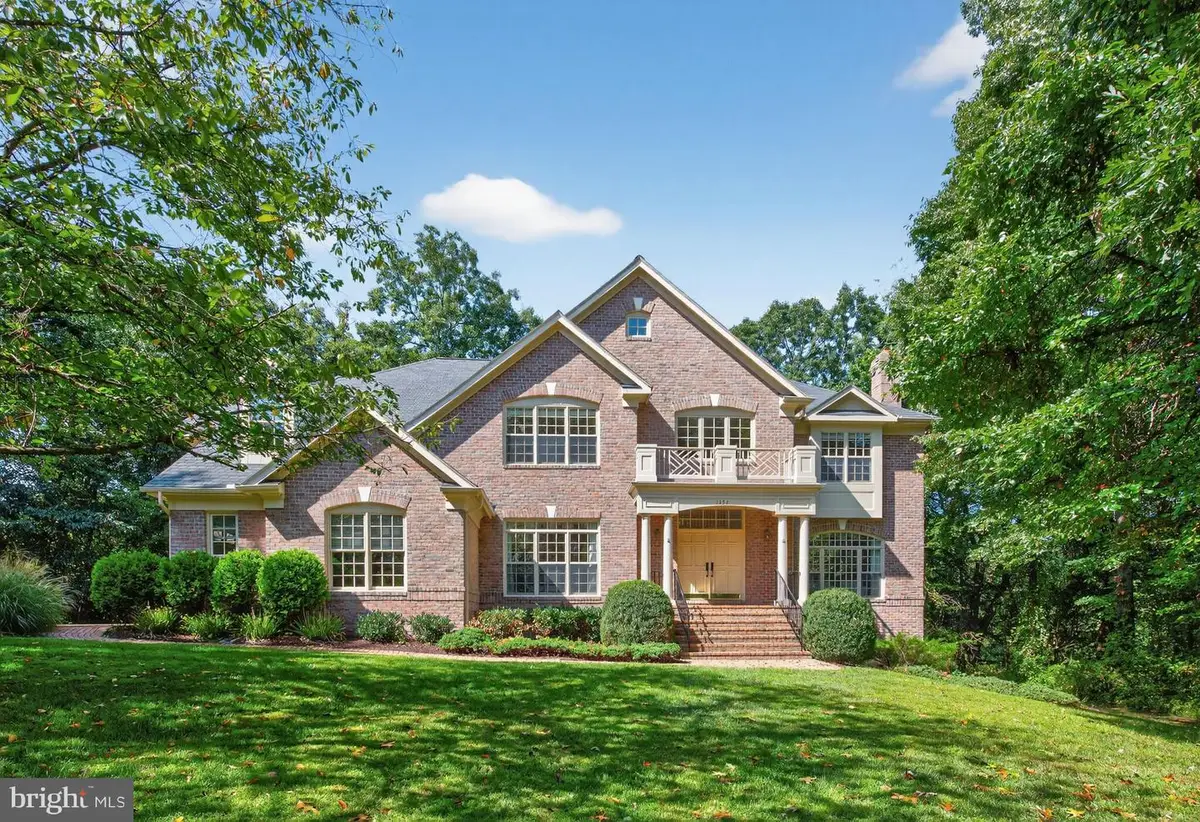 1354 Lewinsville Mews Ct, McLean, VA 22102 - Image #1
