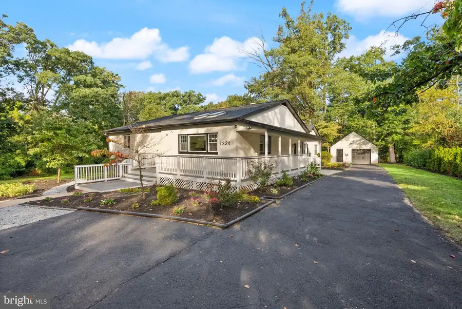 7324 Auburn St, Annandale, VA 22003 - Image #2