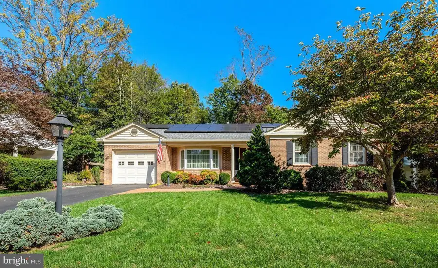 10822 Mount Vineyard Ct, Fairfax, VA 22032 - #2