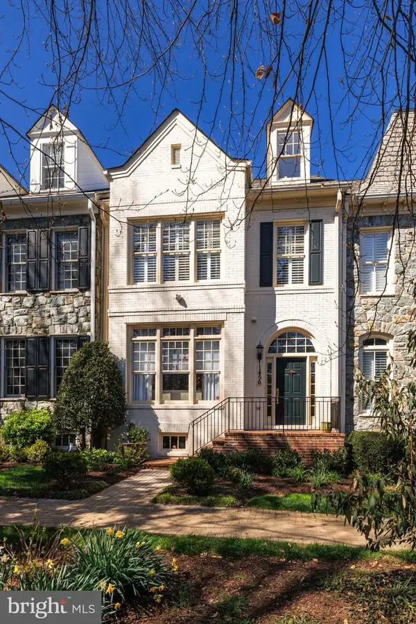 1456 Harvest Crossing Dr, MCLEAN, VA 22101