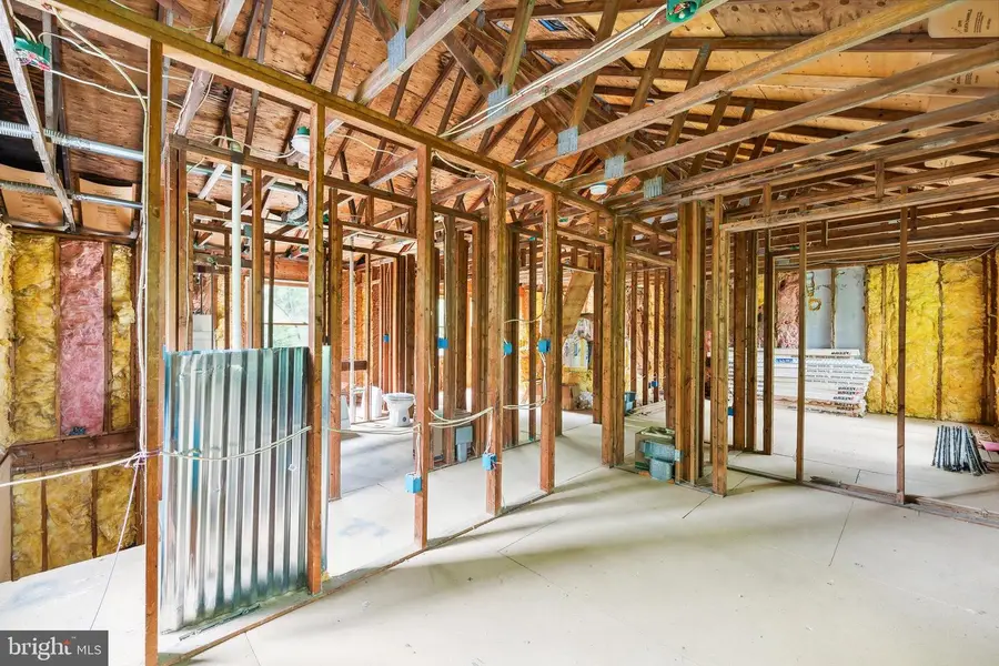 8118 Stacey Rd, Alexandria, VA 22308 - Image #2