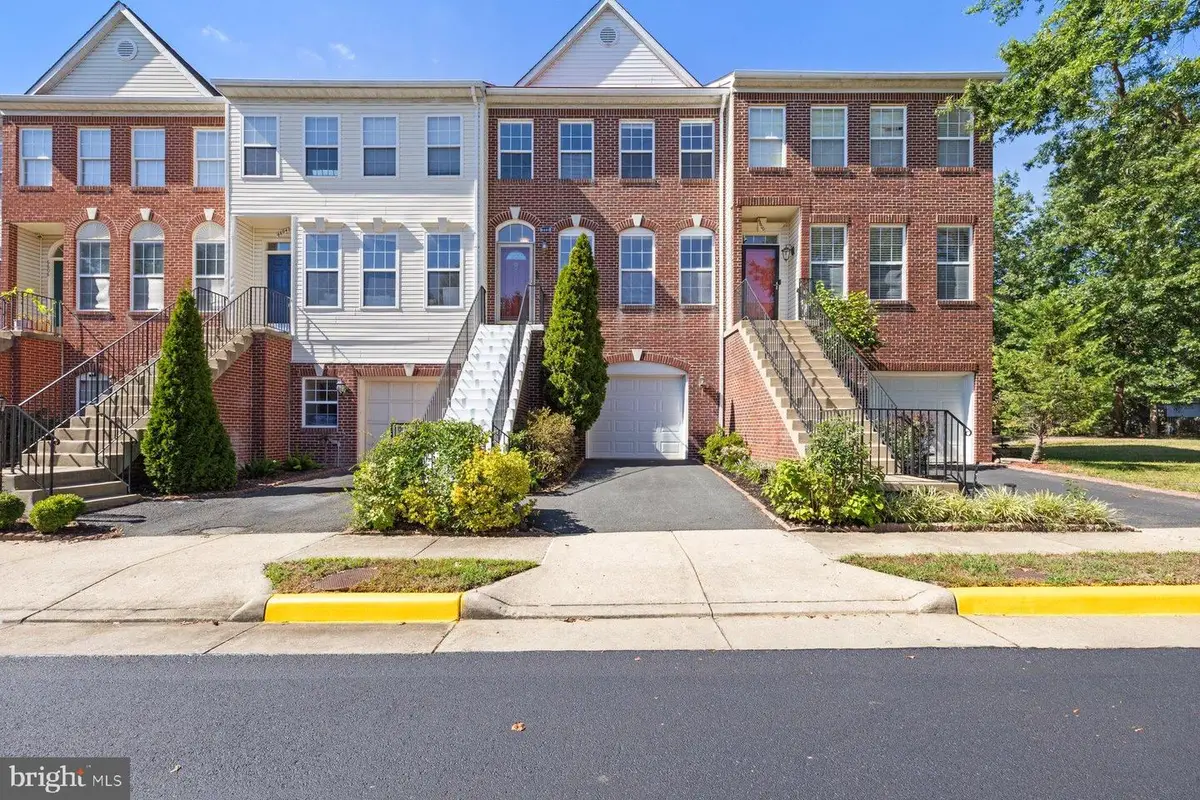 6602 Patent Parish Ln, Alexandria, VA 22315 - Image #1