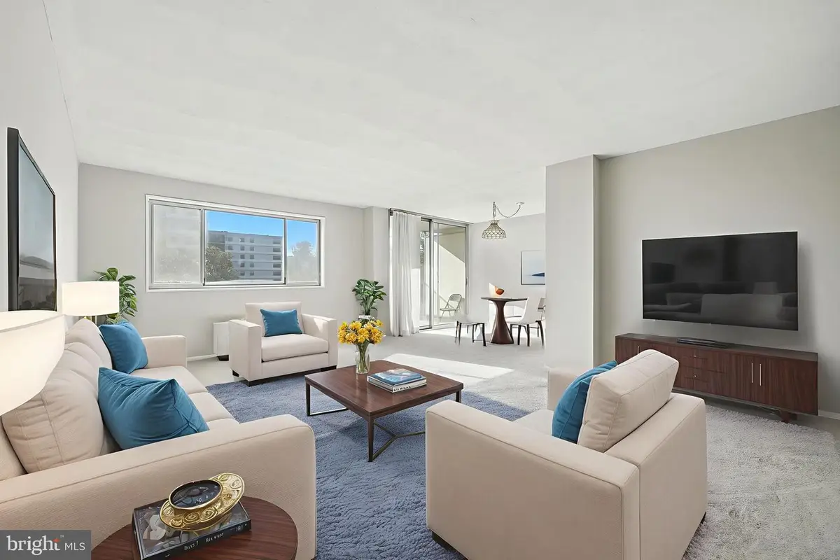 2059 Huntington Ave #503, Alexandria, VA 22303 - Image #1