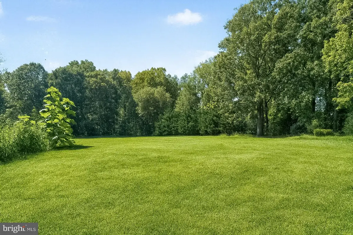 1008 Pine Hill Rd, McLean, VA 22101 - #1
