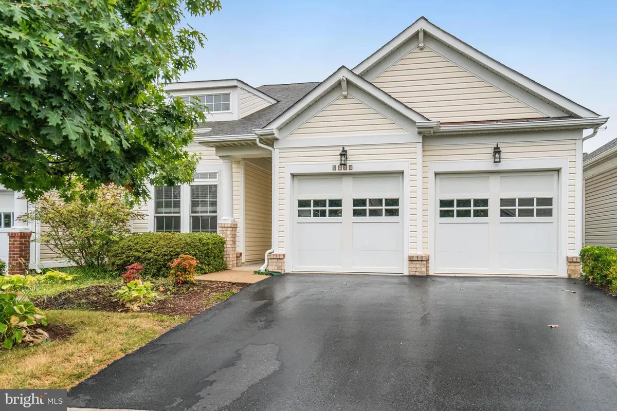 8965 Yellow Daisy Pl, Lorton, VA 22079 - Image #1