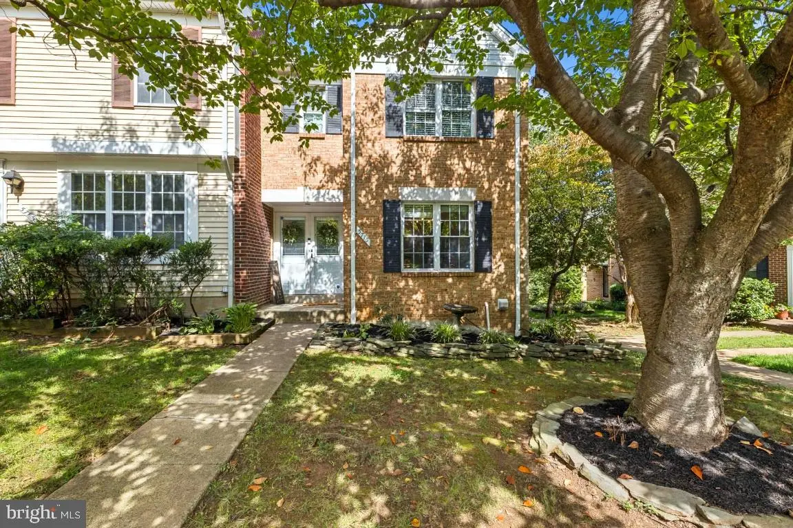 5715 Lawsons Hill Ct, Alexandria, VA 22310 - Image #1