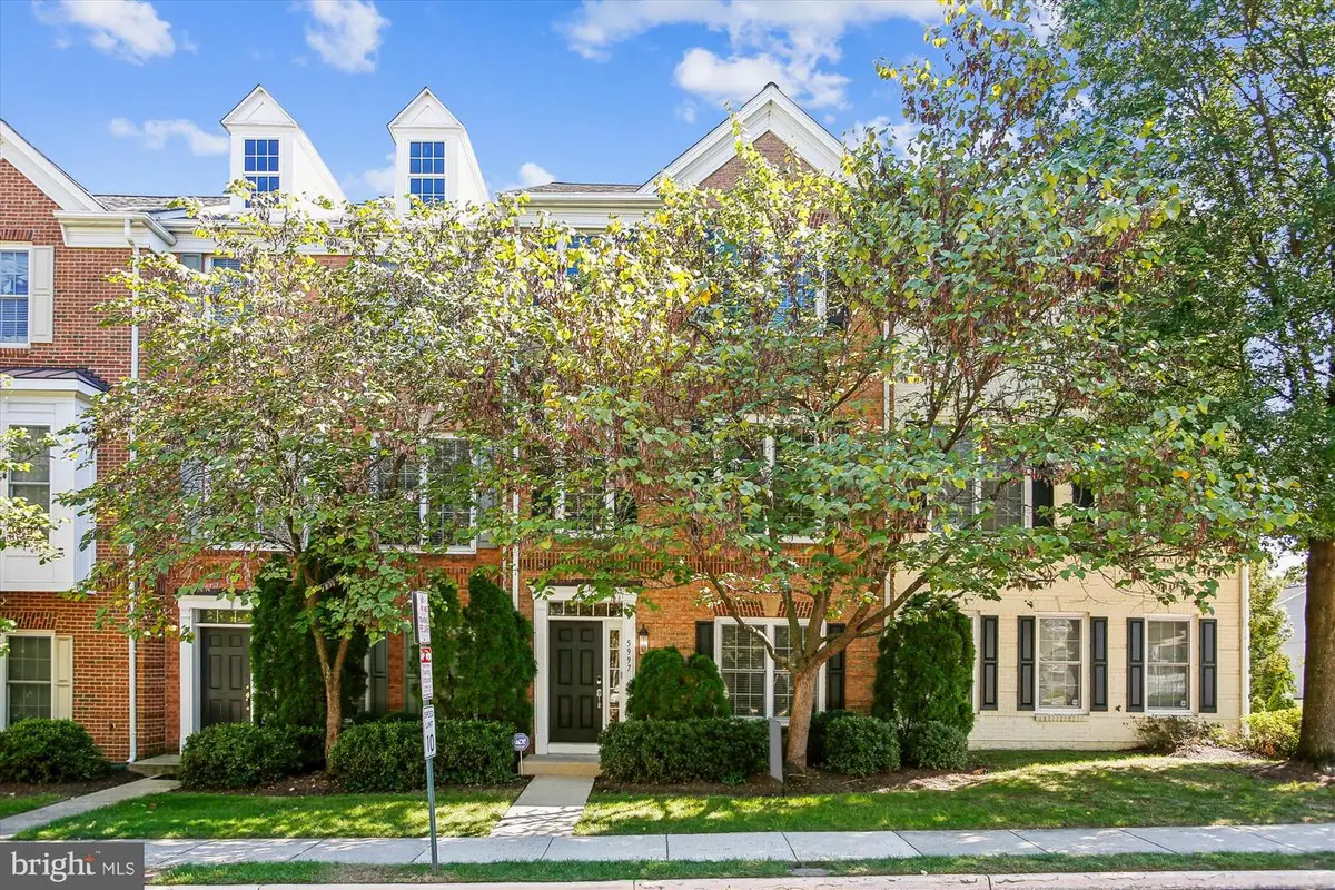 5997 Grand Pavilion Way, Alexandria, VA 22303 - Image #1