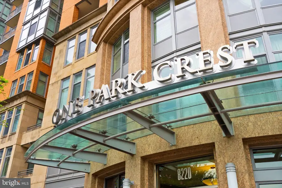 8220 Crestwood Heights Dr #1210, McLean, VA 22102 - Image #2