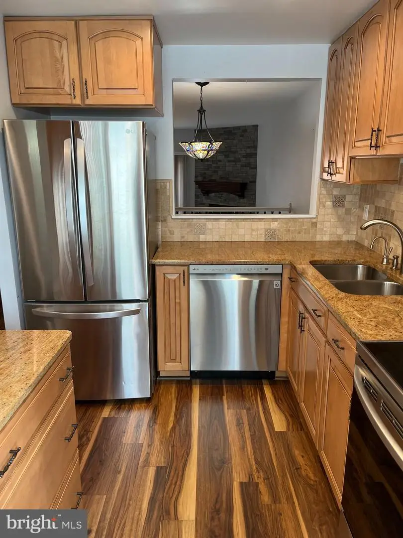 5905 Saint Giles Way, Alexandria, VA 22315 - Image #3