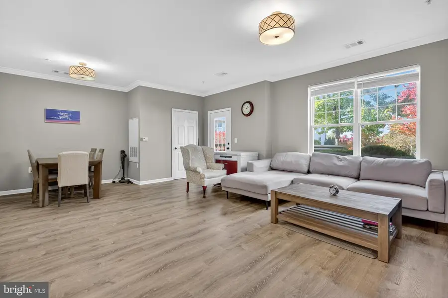 11319 Aristotle Dr #3-106, Fairfax, VA 22030 - Image #2