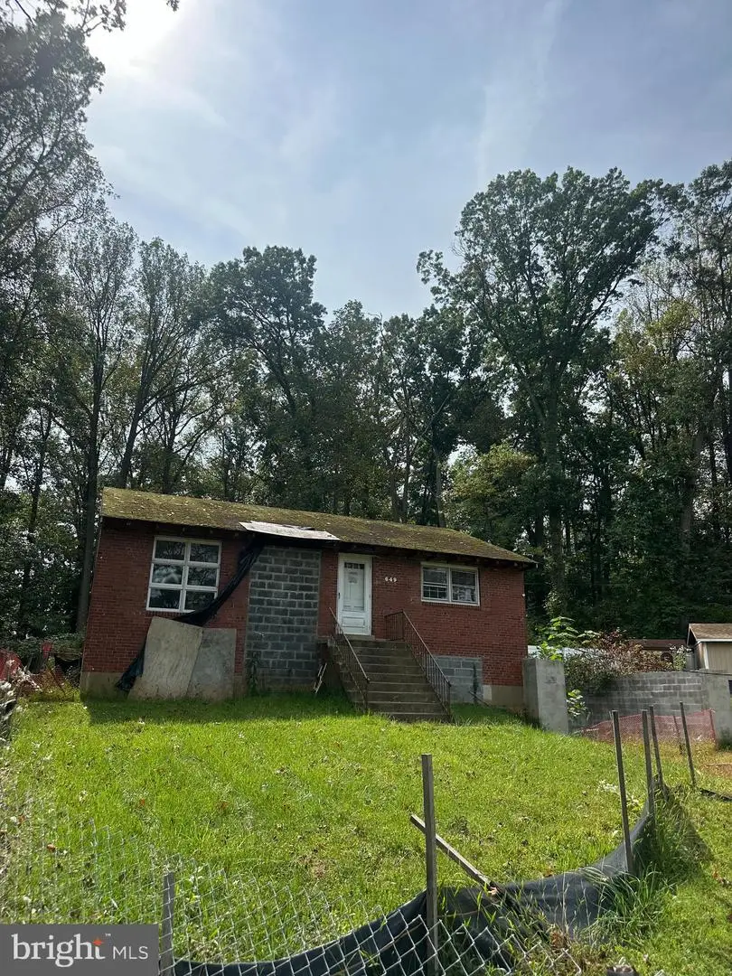 6649 Kerns Rd, Falls Church, VA 22042 - Image #2