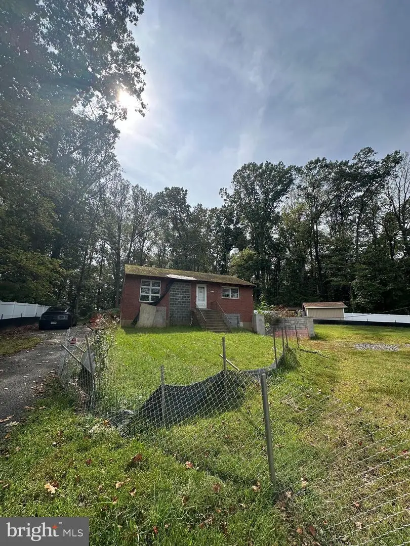 6649 Kerns Rd, Falls Church, VA 22042 - Image #3