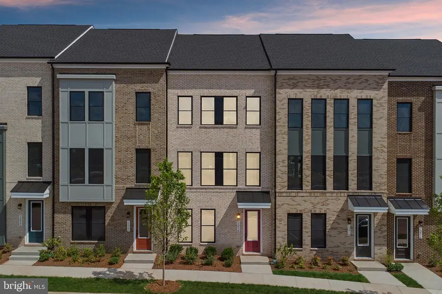 13918 Aviation Pl, Herndon, VA 20171 - Image #3