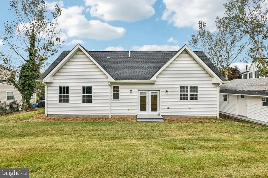 5814 Larpin Ln, Alexandria, VA 22310 - Image #2