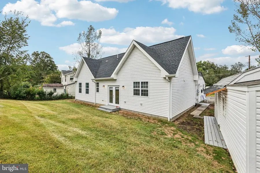 5814 Larpin Ln, Alexandria, VA 22310 - Image #3