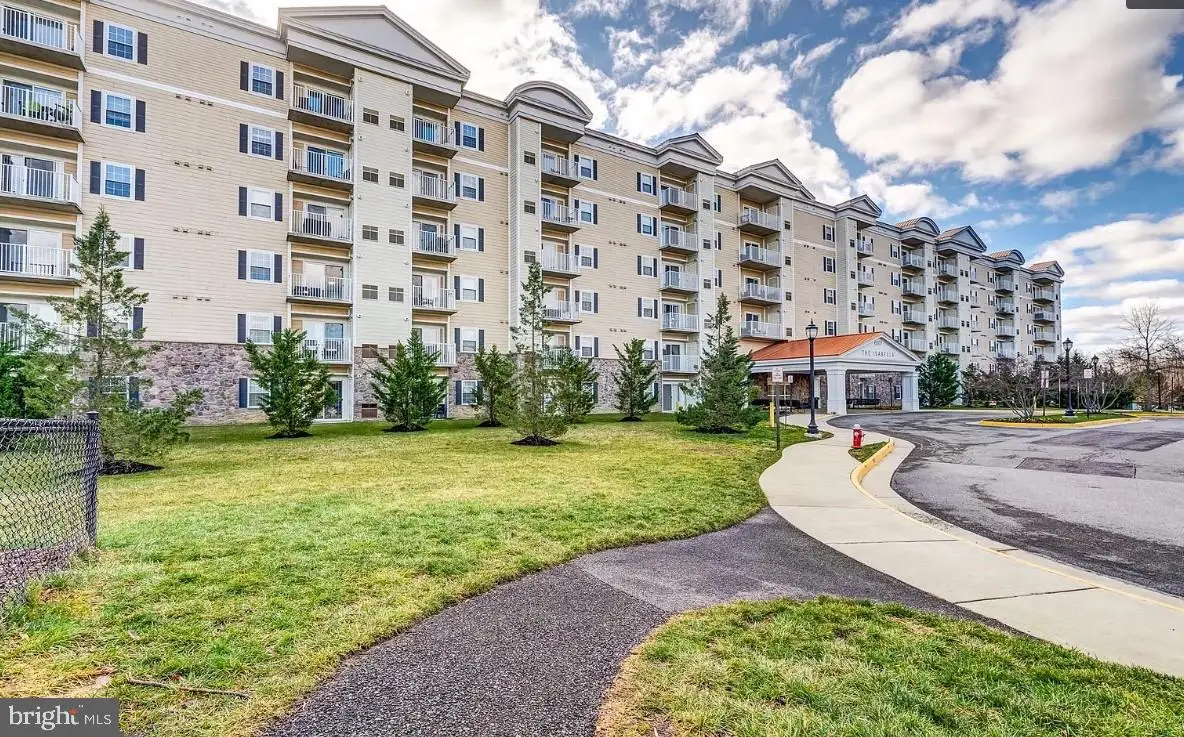 6301 Edsall Rd #205, Alexandria, VA 22312 - Image #1