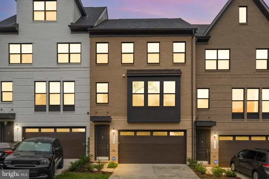 14303 Yesler Ave, Chantilly, VA 20151 - Image #3