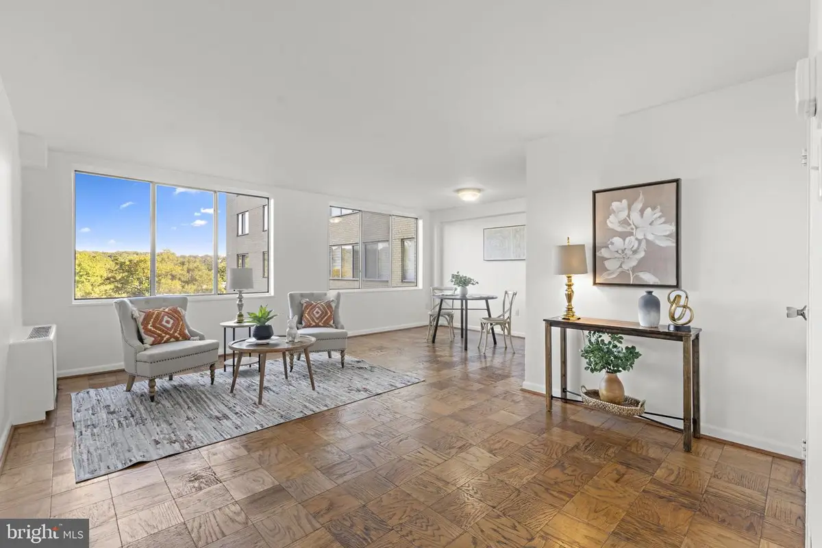 6641 Wakefield Dr #506, Alexandria, VA 22307 - Image #1