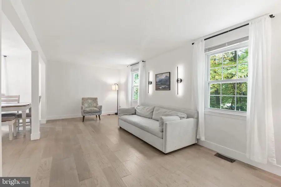 2901 Everleigh Way, Fairfax, VA 22031 - Image #3