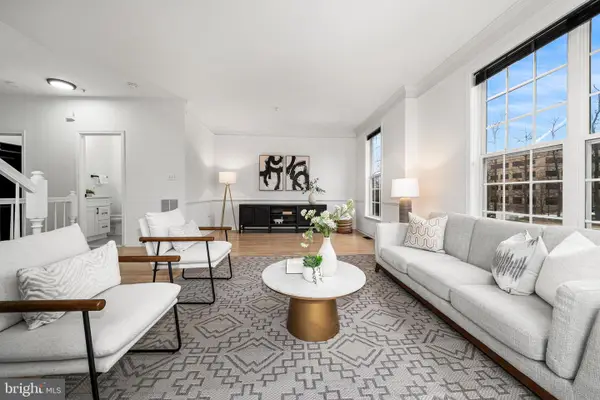 12180 Abington Hall Pl #207, RESTON, VA 20190