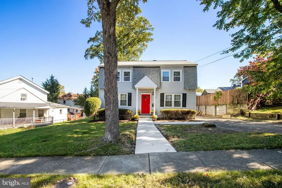 6908 Barrett, Falls Church, VA 22042 - Image #2