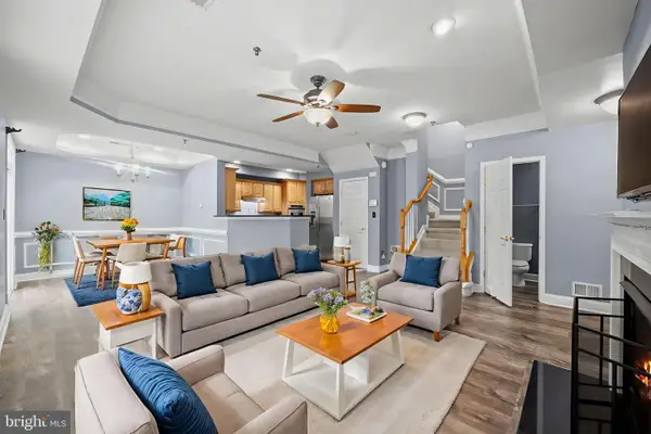 7141 Mason Grove Ct #18, ALEXANDRIA, VA 22306