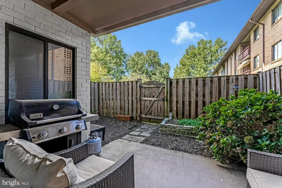 2844 Dover Ln #103, Falls Church, VA 22042 - Image #3