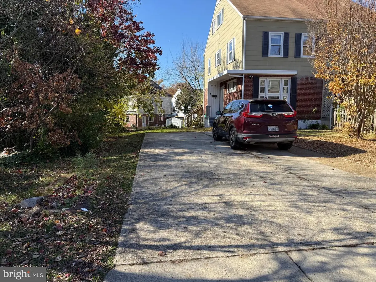 6918 Randolph Macon Dr, Alexandria, VA 22307 - Image #1