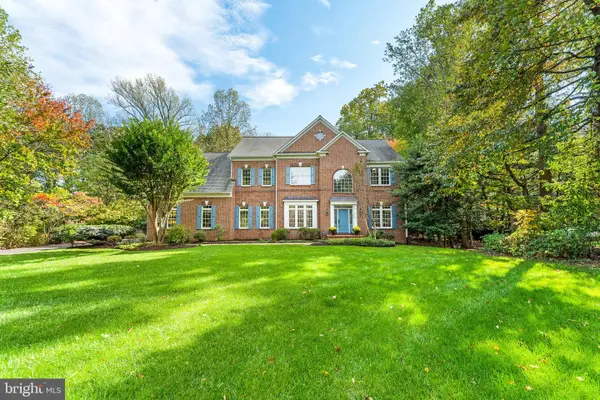 12197 Wild Horse Dr, FAIRFAX, VA 22033
