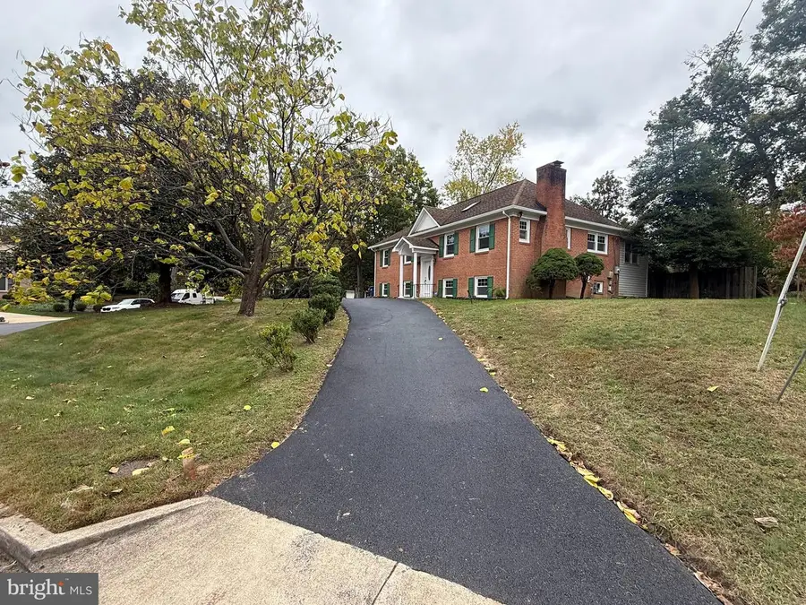 5405 Brookland Rd, Alexandria, VA 22310 - Image #3