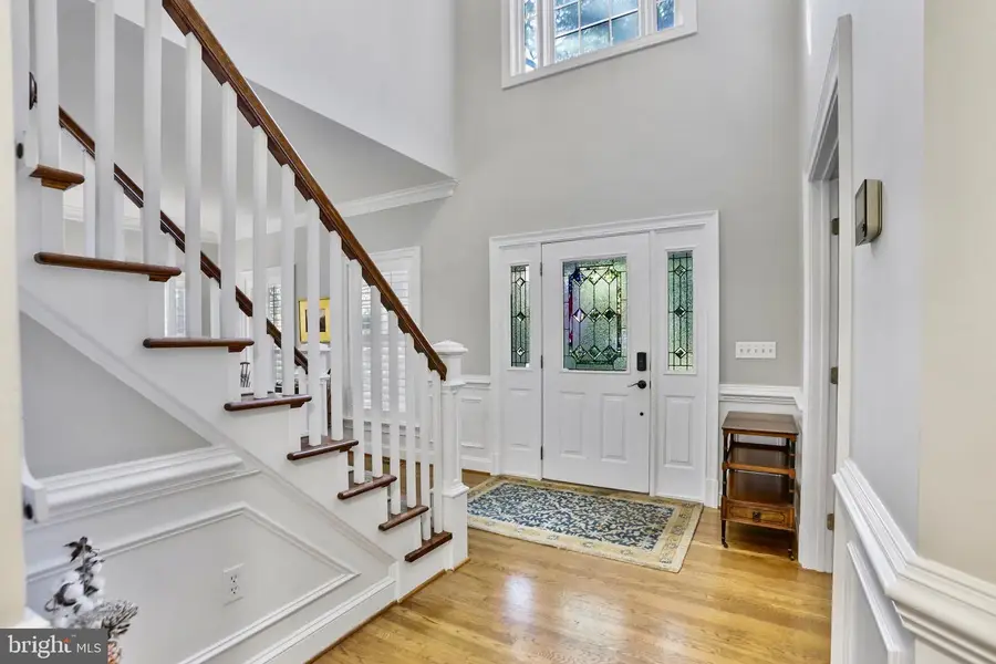 11620 Leehigh Dr, Fairfax, VA 22030 - Image #2