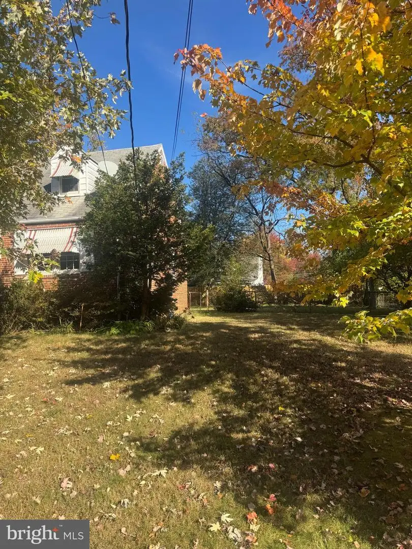 2863 Rogers Dr, Falls Church, VA 22042 - Image #2