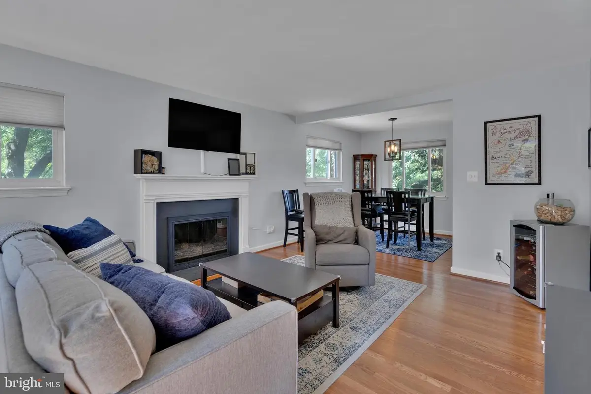 3252 Holly Hill Dr, Falls Church, VA 22042 - Image #1