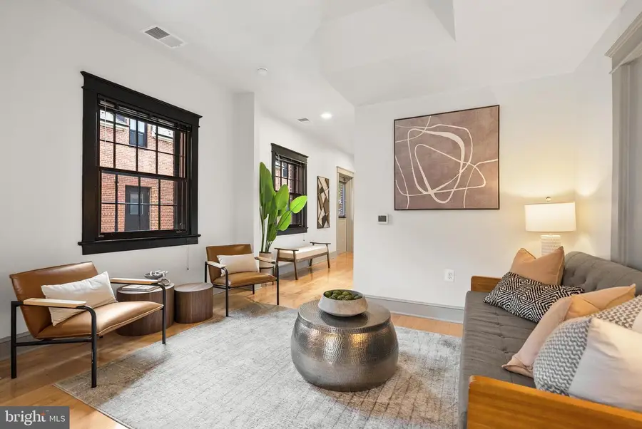 9071 Power House Rd #102, Lorton, VA 22079 - Image #3