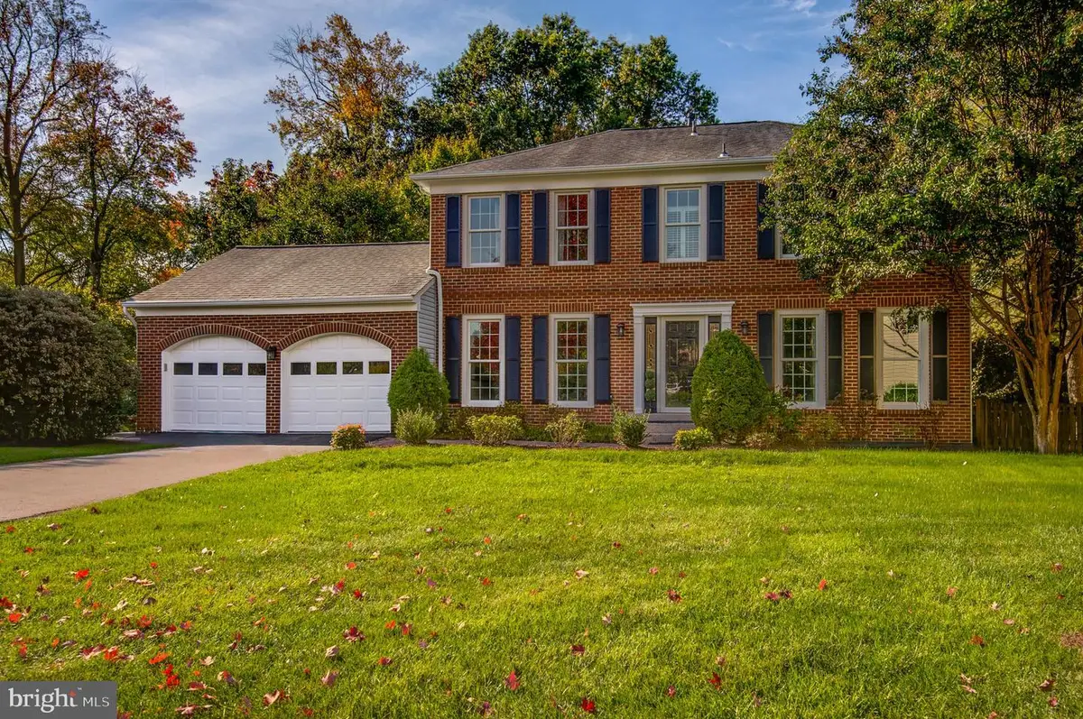 2131 Robin Way Ct, Vienna, VA 22182 - #1