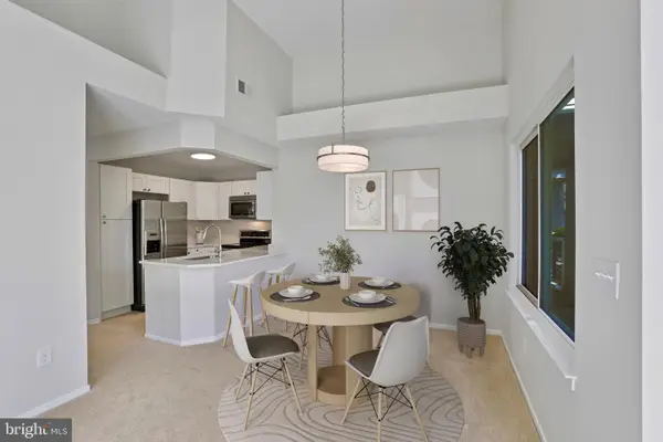 11737-b Summerchase Cir, RESTON, VA 20194