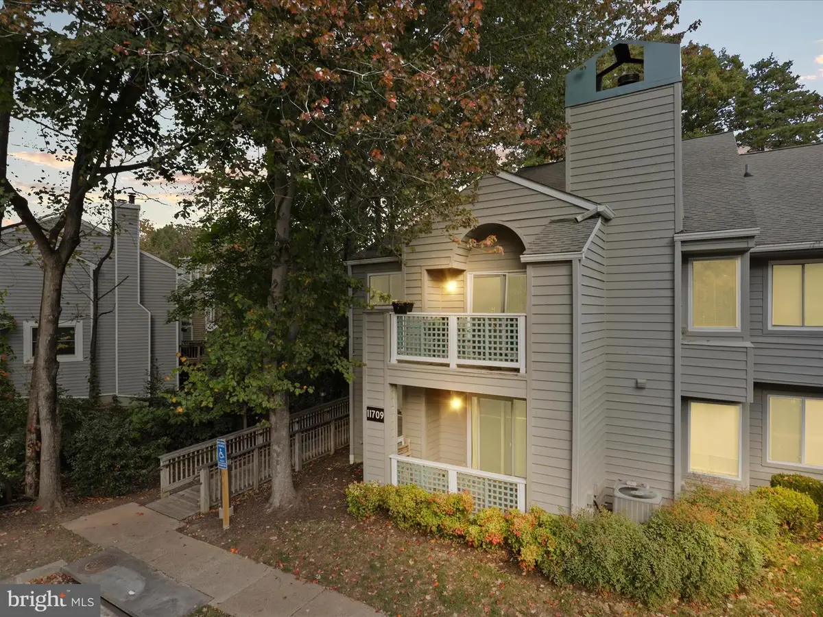 11709 Summerchase Cir #d, Reston, VA 20194 - #1