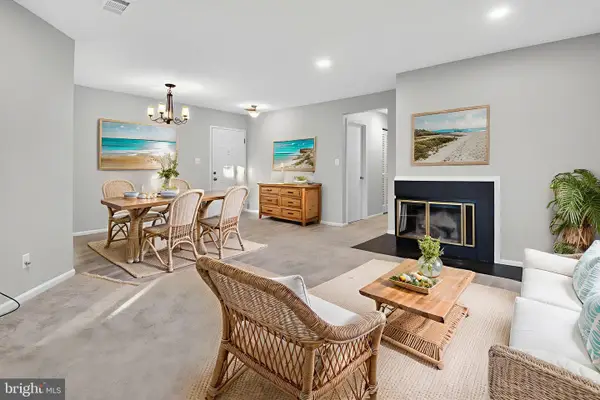 11116 Beaver Trail Ct #11116, RESTON, VA 20191