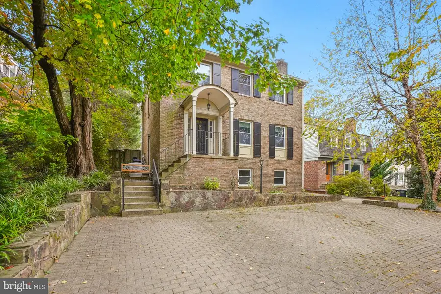 6871 Churchill Rd, McLean, VA 22101 - #2