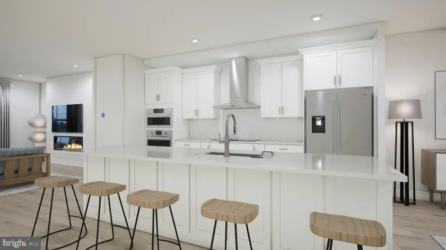 13734 Aviation Pl, Herndon, VA 20171 - Image #2