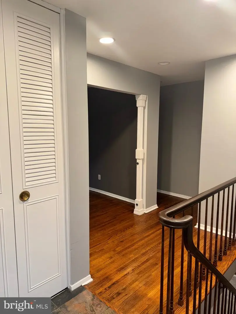 6703 Greenview Ln, Springfield, VA 22152 - #3