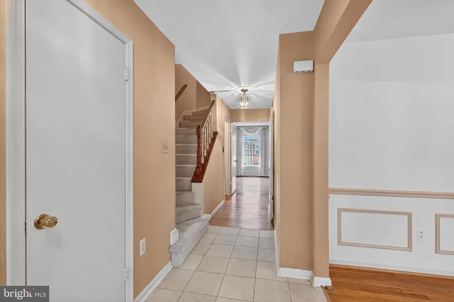 7416 Hallcrest, McLean, VA 22102 - Image #2