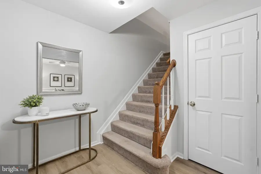 5134 Castle Harbor Way #62, Centreville, VA 20120 - Image #3