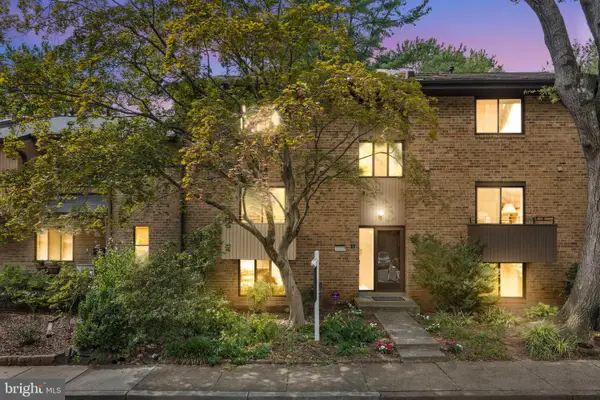 11110 Saffold Way, RESTON, VA 20190