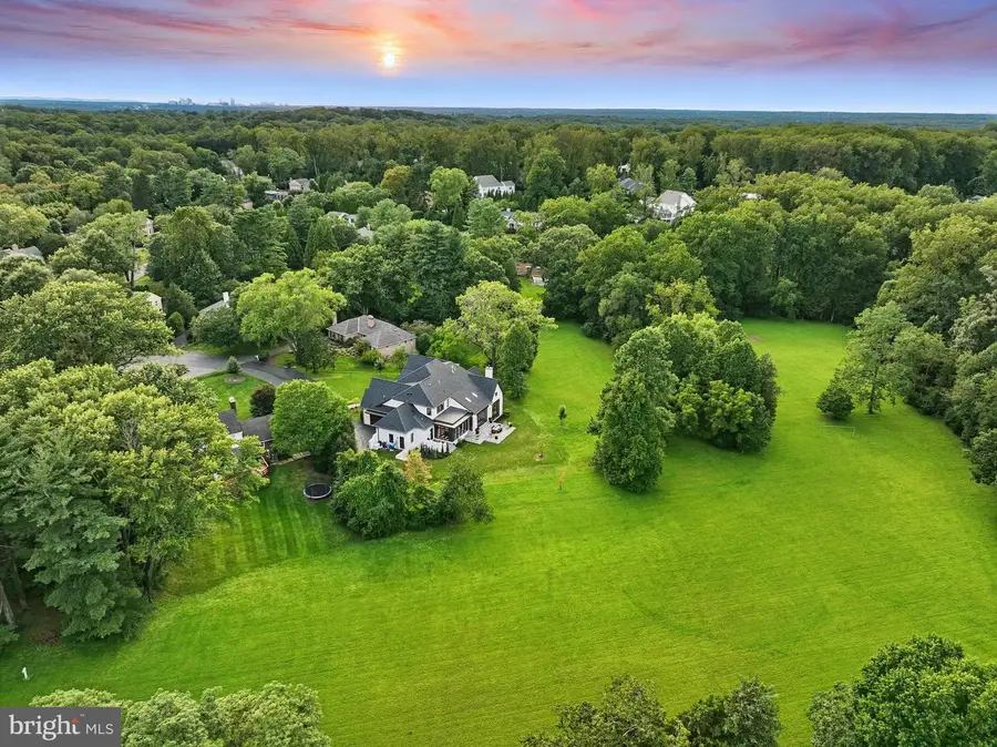 1200 Jossie Ln, McLean, VA 22102 - #3