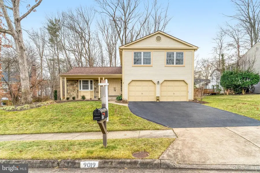 9019 Octavia Ct, Springfield, VA 22153 - Image #2
