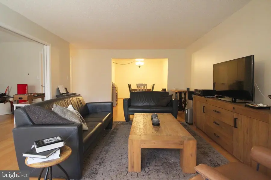 7640 Provincial Dr #204, McLean, VA 22102 - Image #3