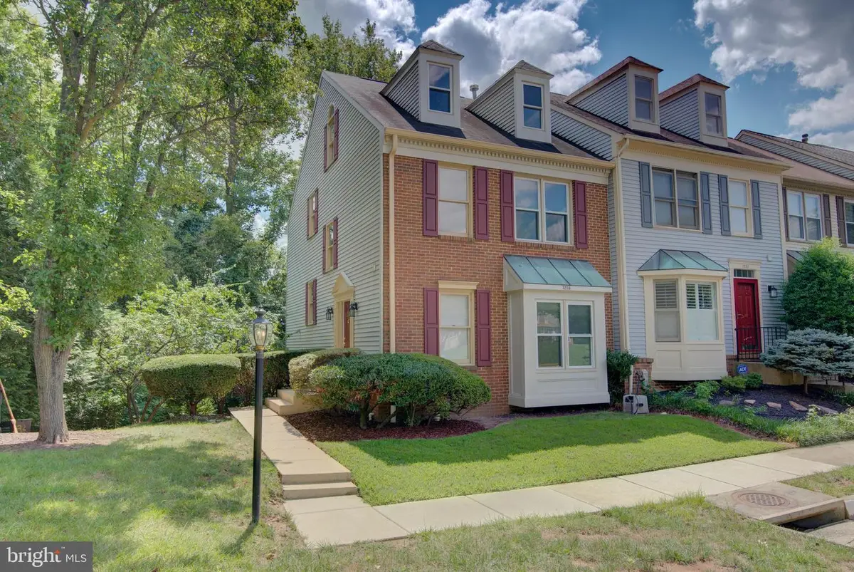 7235 Worsley Way, Alexandria, VA 22315 - Image #1