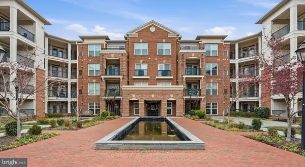 2905 Saintsbury Plz #312, FAIRFAX, VA 22031